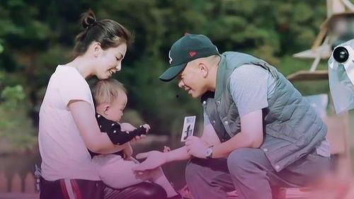 娱乐圈的资深爆料,揭秘明星背后的真实故事 第1张 娱乐圈的资深爆料,揭秘明星背后的真实故事 第1张